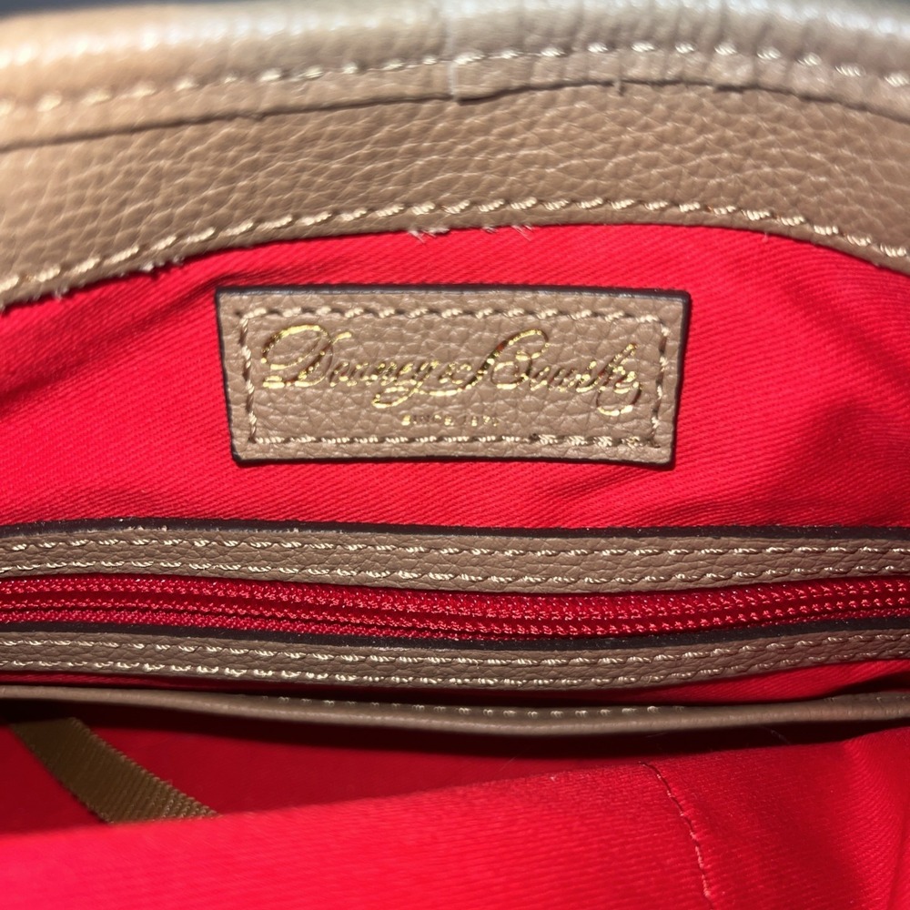 Dooney & Bourke Bag Beige Corporate Office Everyday Elegance Quiet Luxury - Picture 4 of 15
